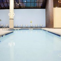 Piscina Holiday Inn ST. PAUL-I-94-EAST (3M AREA) Fotos