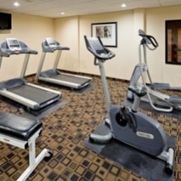 Тренажерный зал/Фитнес Holiday Inn SOUTH PLAINFIELD-PISCATAWAY Fotos