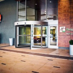 Фасад Holiday Inn KNOXVILLE DWTNWORLDS FAIR PK Fotos
