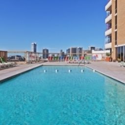 Pool Crowne Plaza DALLAS DOWNTOWN Fotos