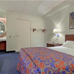 Номер Red Roof Inn Secaucus Meadowlands NYC Fotos