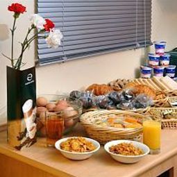 Buffet Central House Fotos