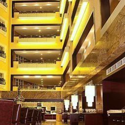 Salle du petit-déjeuner située dans le restaurant Xingyu OrientalBund Fotos