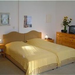  Apartment-Hotel Landhaus Lichterfelde Fotos
