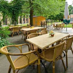 Terrace Commundo Tagungshotel Fotos