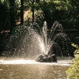 Außenansicht Am Schwanenweiher Fotos