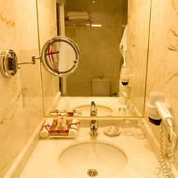 Bathroom Alp Pasa Hotel Fotos