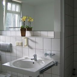 Ванная Alt-Wittower-Krug Fotos