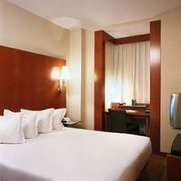 Номер AC Hotel Los Vascos by Marriott Fotos