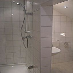 Camera da bagno Pfandlwirt Hotel & Garni Fotos