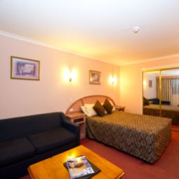 Camera BEST WESTERN Balmoral Motor Inn Fotos