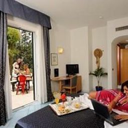 Suite Junior Villa Durrueli Fotos