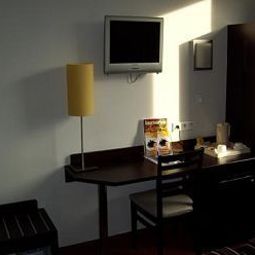 Room Balladins Superior Gennevilliers Fotos
