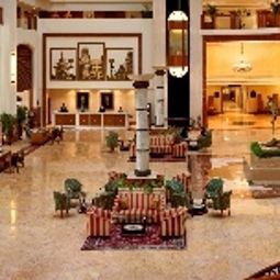 Exterior view The LaLit Mumbai Fotos
