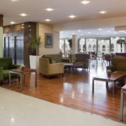 Hall Holiday Inn ISTANBUL CITY Fotos