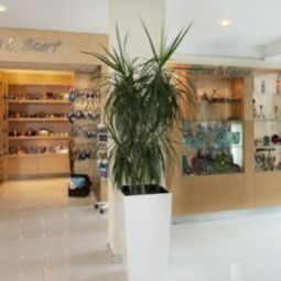 Vista all'interno Holiday Inn ISTANBUL CITY Fotos