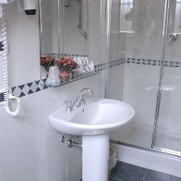 Badezimmer Aurora Garden Fotos