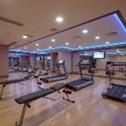 Remise en forme CENTRAL PALACE (Special Class) Fotos