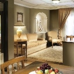 Suite CENTRAL PALACE (Special Class) Fotos
