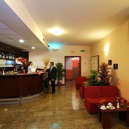 Bar Majestic Linate Airport - Milan Fotos