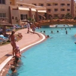Pool Sun Beach Resort Fotos