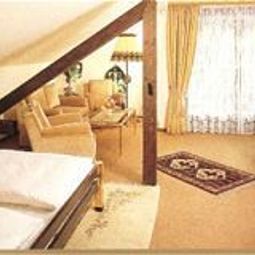 Chambre Hirth Fotos
