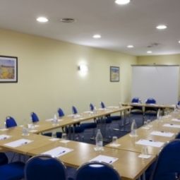 Conference room Holiday Inn Express MADRID-SAN SEBASTIAN D/L REYES Fotos