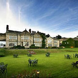 Фасад A Marriott Hotel & Country Club Hollins Hall Fotos
