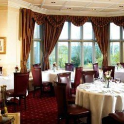 Ресторан A Marriott Hotel & Country Club Hollins Hall Fotos