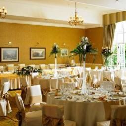 Банкетный зал A Marriott Hotel & Country Club Hollins Hall Fotos