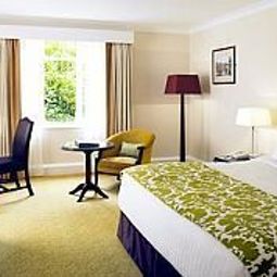 Номер A Marriott Hotel & Country Club Hollins Hall Fotos