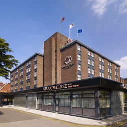 Widok zewnętrzny DoubleTree London Ealing Fotos