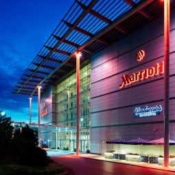 Vista exterior London Heathrow Marriott Hotel Fotos