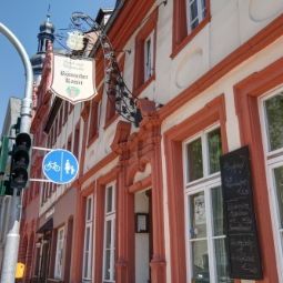  Römischer Kaiser Weinstube Fotos