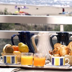 Breakfast room within restaurant Les Bains de Camargue Fotos