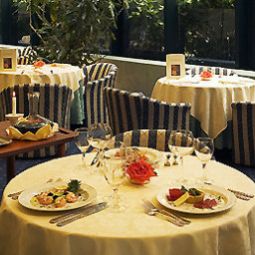 Frühstücksraum im Restaurant Mercure Astoria Reggio Emilia Fotos