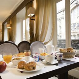 Breakfast room within restaurant Mercure Paris Terminus Nord Fotos
