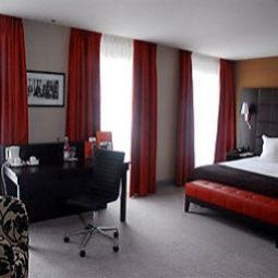 Room Mercure Paris Terminus Nord Fotos