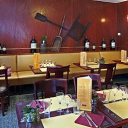 Sala colazione nel ristorante Mercure Bordeaux Cité Mondiale Centre de Congrès Fotos