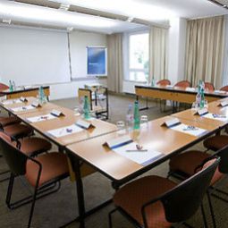 Sala congressi Novotel Aix en Provence Beaumanoir Les 3 Sautets Fotos