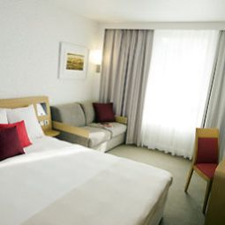 Chambre Novotel Saint Quentin Golf National Fotos