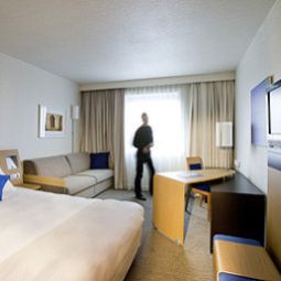 Habitación Novotel Nantes Centre Cité des Congrès Fotos