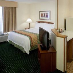 Номер TownePlace Suites Arlington Near Six Flags Fotos