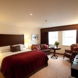  Norwood Hall Fotos