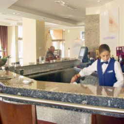 Bar TRYP Leon Hotel Fotos