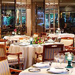 Frühstücksraum im Restaurant Gran Meliá Don Pepe Fotos