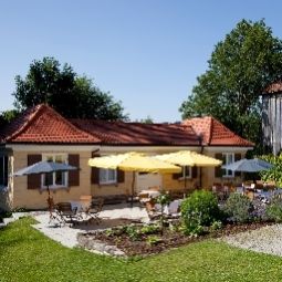  Schloß zu Hopferau Fotos