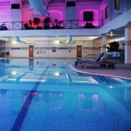 Pool VILLAGE Birmingham Walsall Fotos