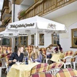 Terrasse Sonnenhotel Eichenbühl Fotos