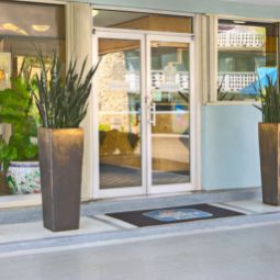 Vista esterna BEST WESTERN PLUS Oakland Park Inn Fotos